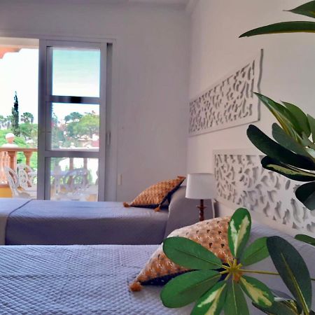Villa Duque Holidays Адехе Экстерьер фото