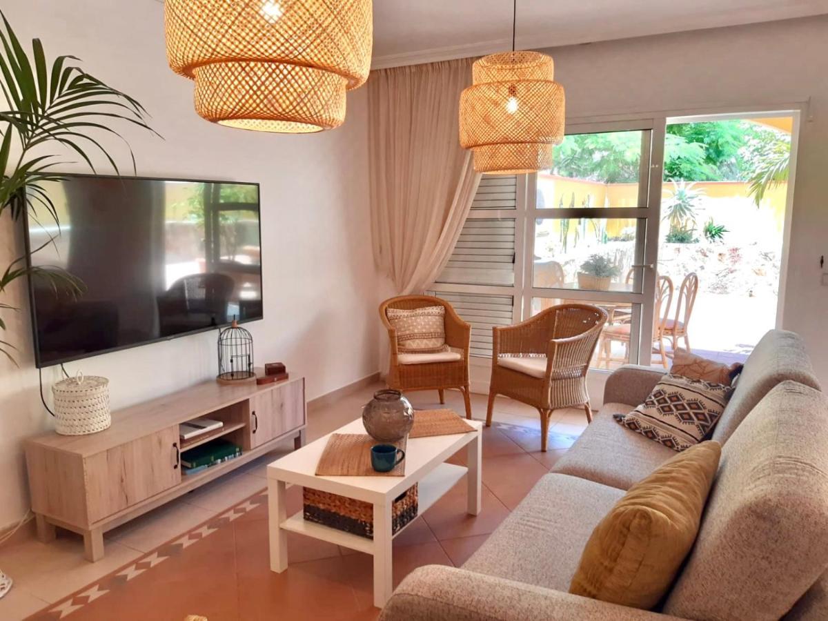 Villa Duque Holidays Адехе Экстерьер фото